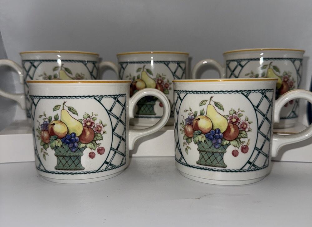5 Villeroy & Boch Basket Fruit Coffee Mugs Vitro Porcelain Germany Vintage